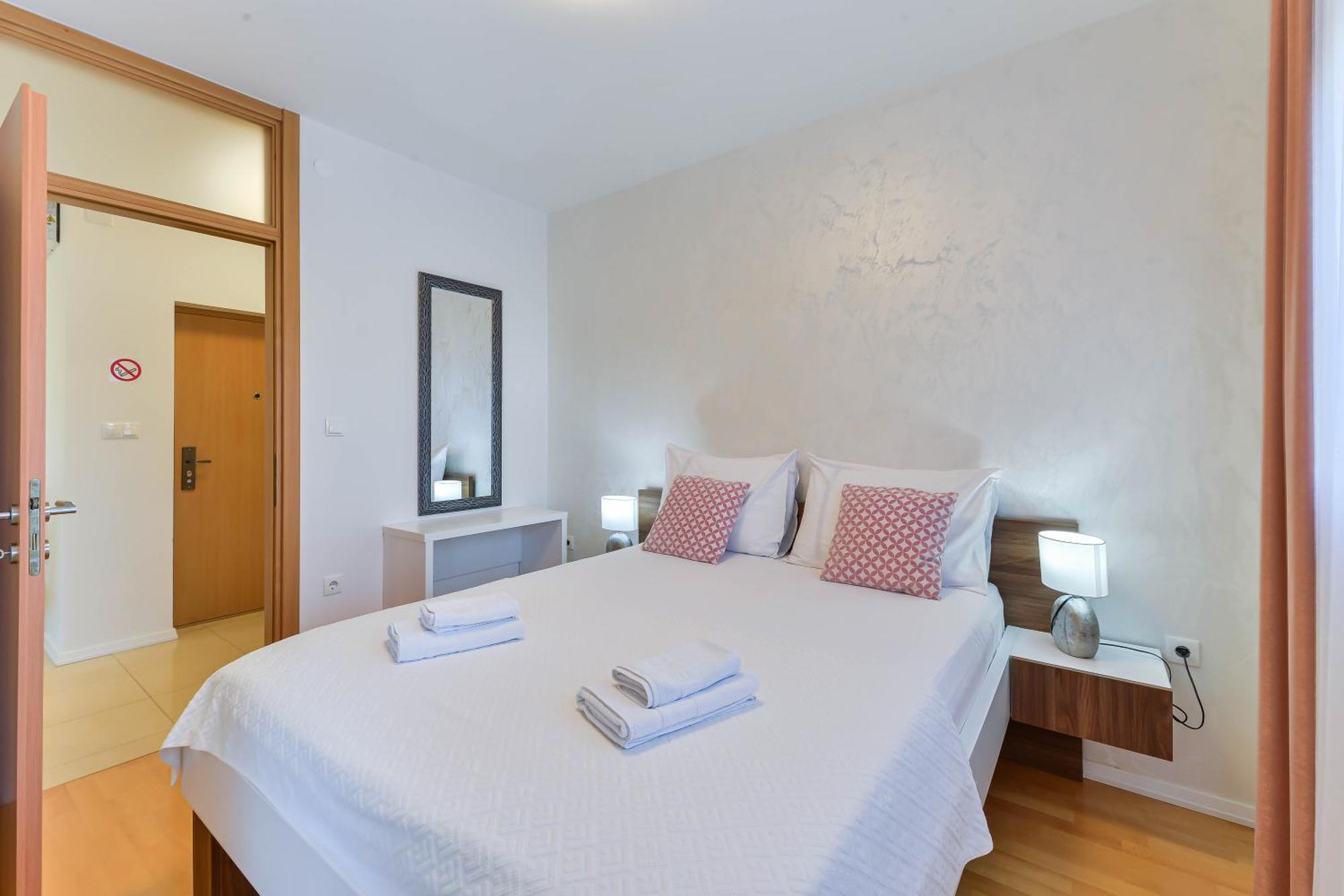 Apartments Laura 1 Privlaka  Luaran gambar
