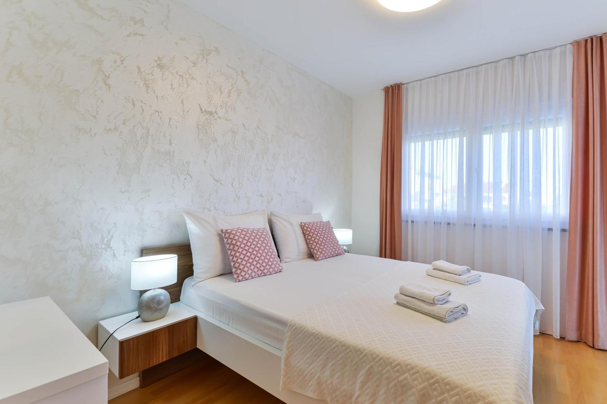 Apartments Laura 1 Privlaka  Luaran gambar