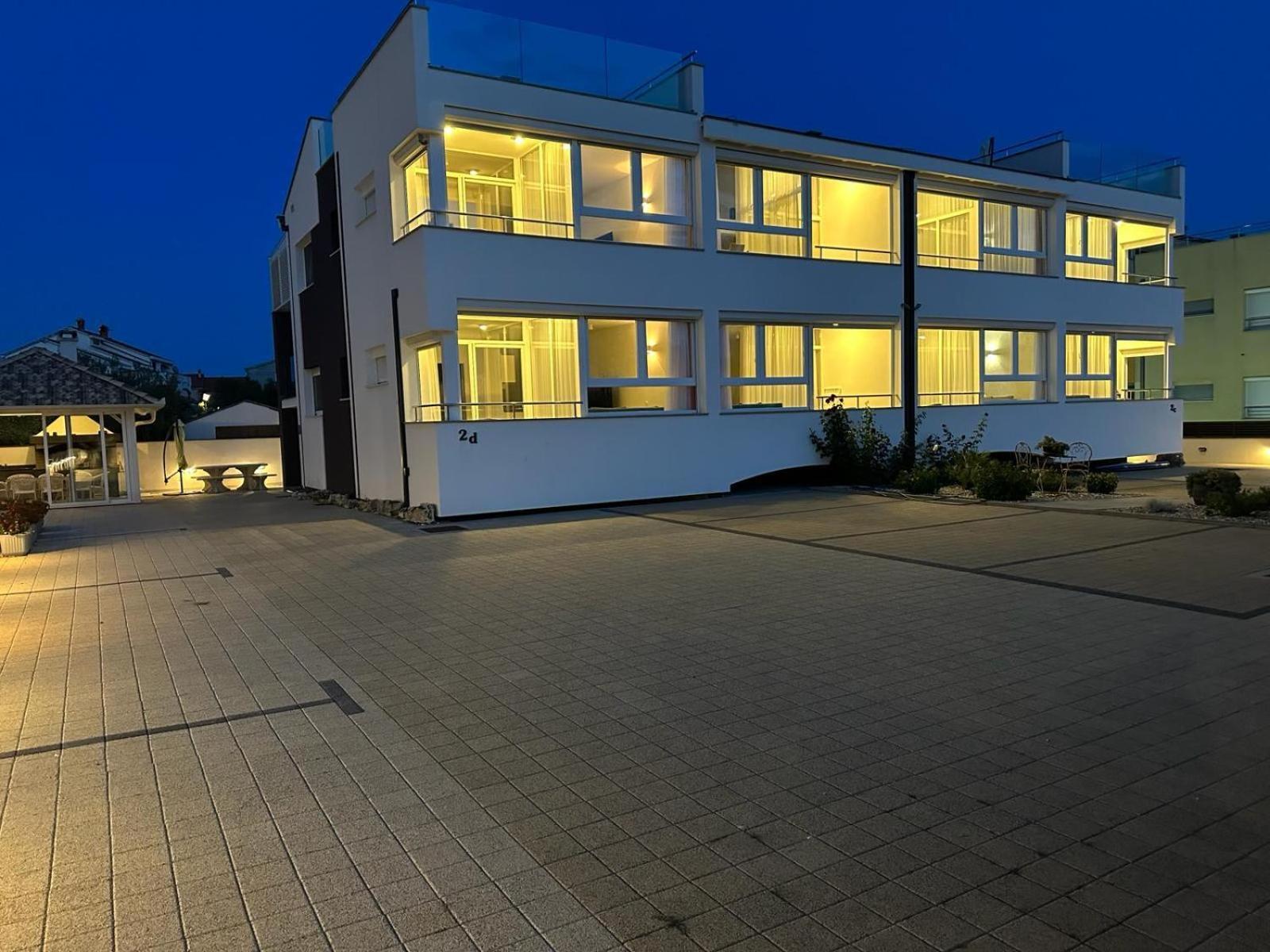 Apartments Laura 1 Privlaka  Luaran gambar